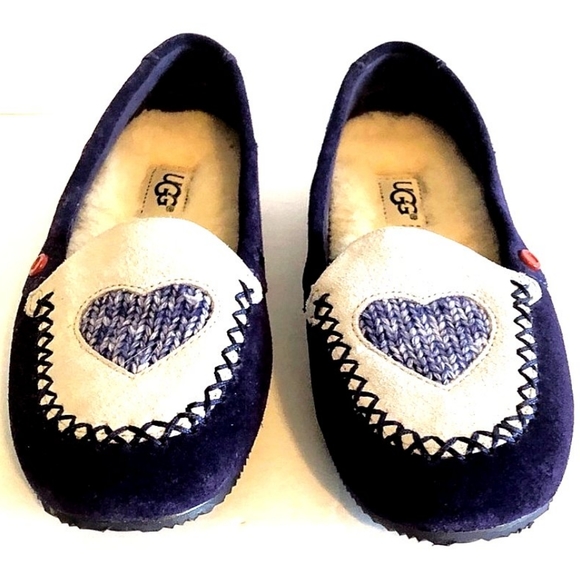 UGG PURE GIRLS SUEDE LOAFERS - Picture 2 of 8